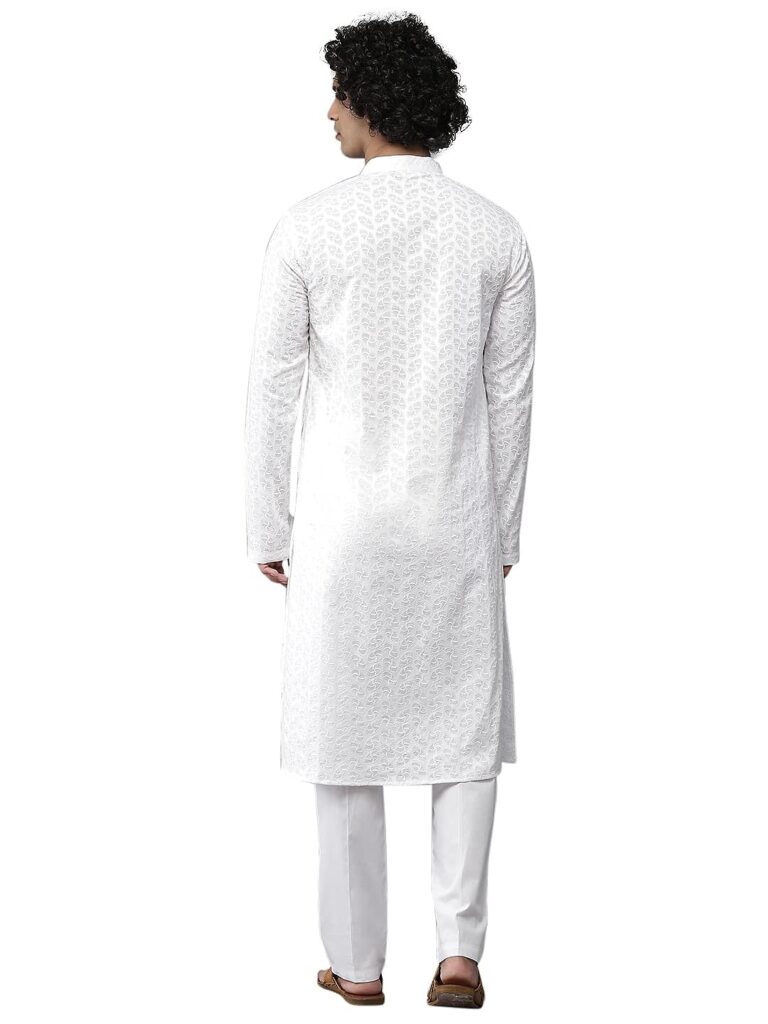 Chikankari Kurta Look