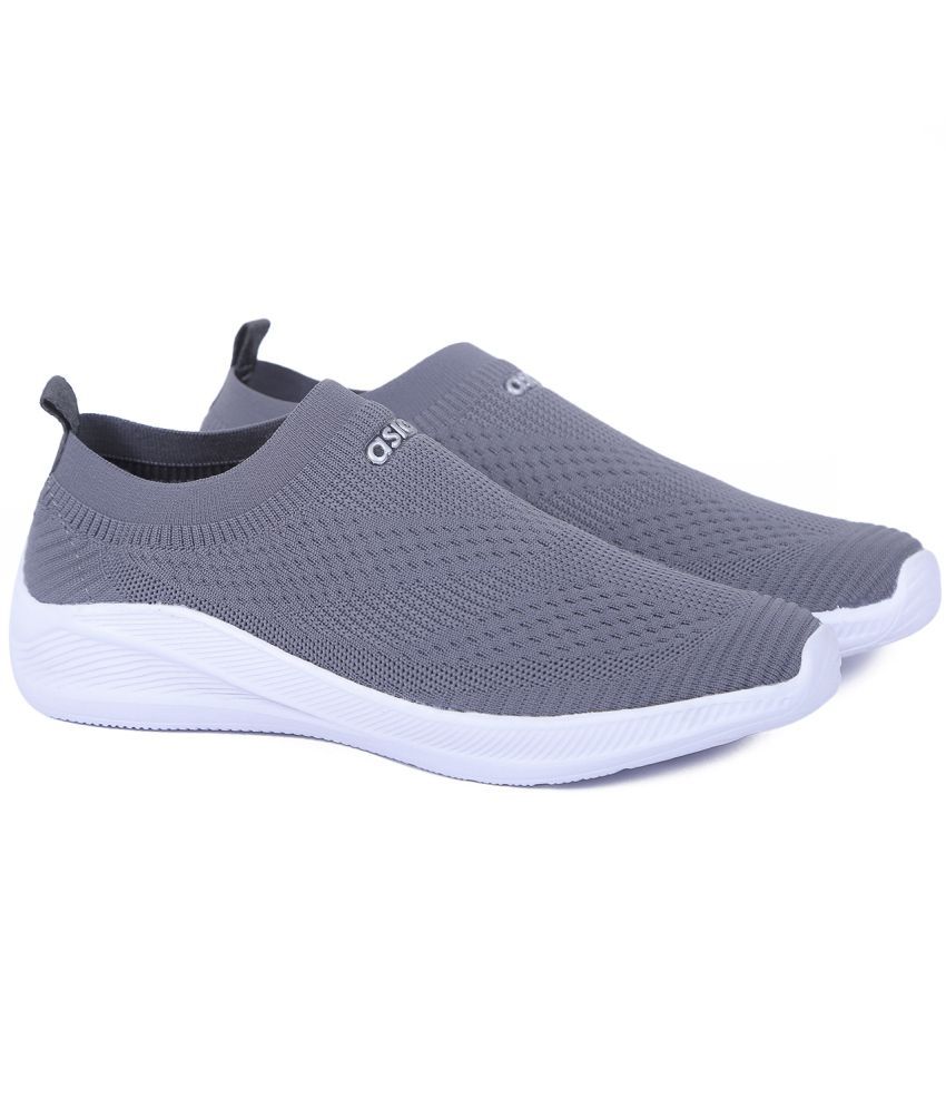 Men's sports  Gym Shoes