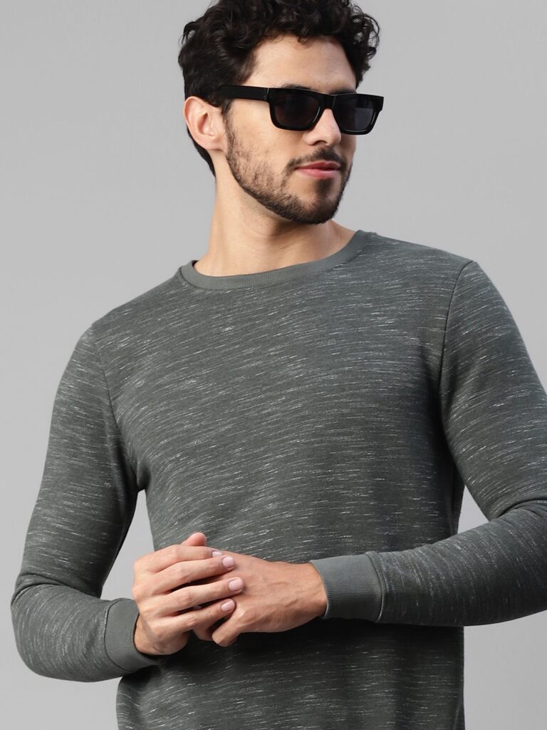 men's sweatshirt