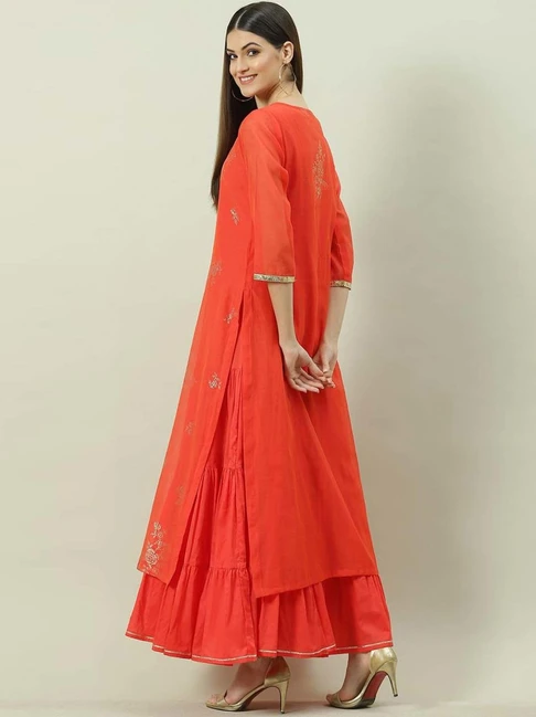 Stunning Kurta Dress in Tomato Red