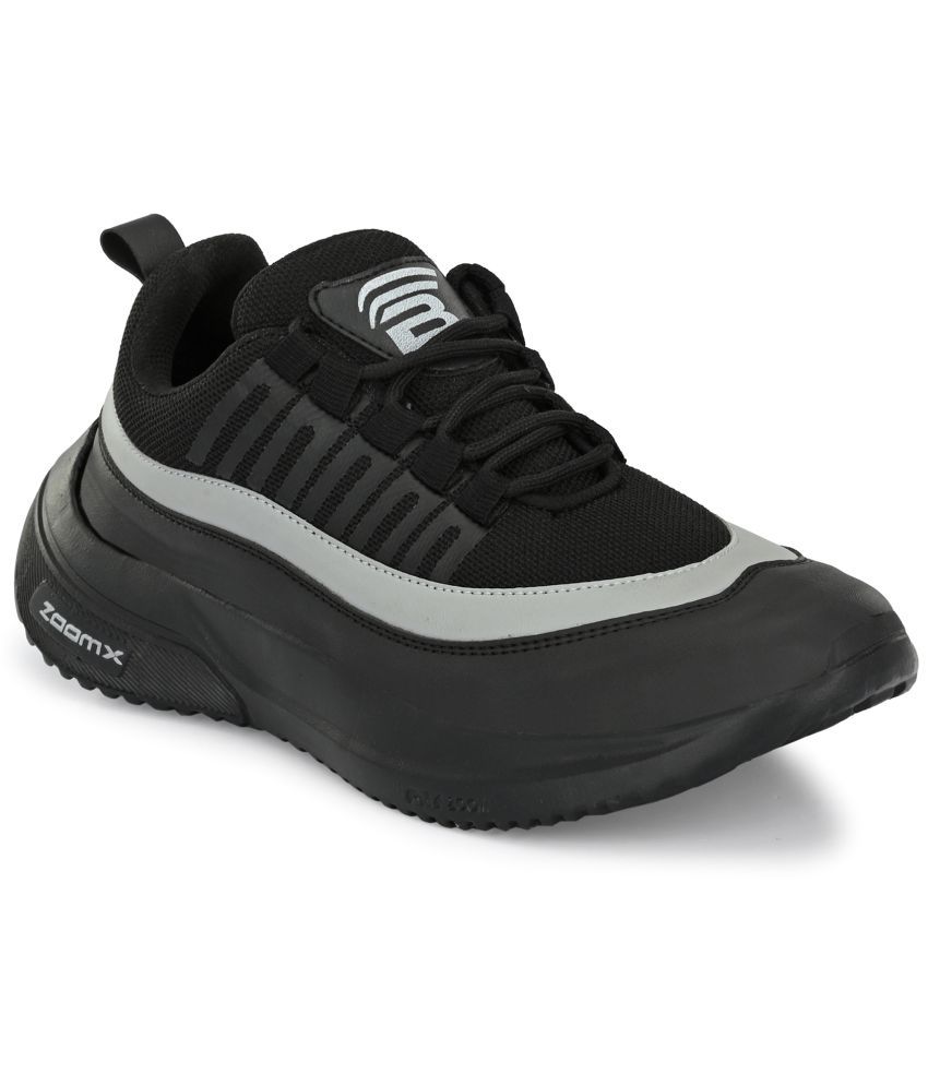 Outdoor's Black Casual Footwear