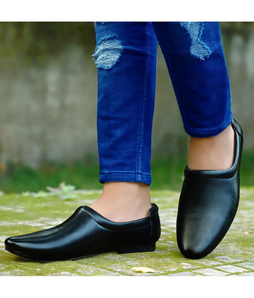 Slip-on formal shoes