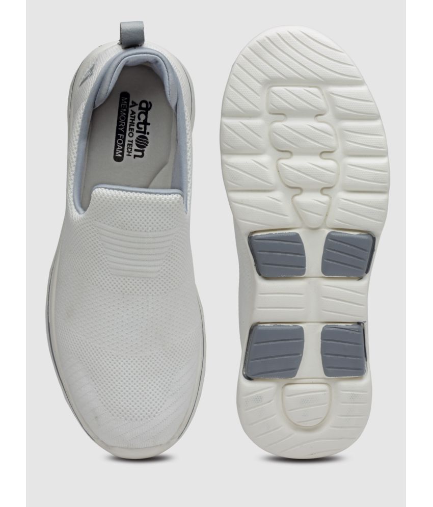 Men's light grey running footwear
